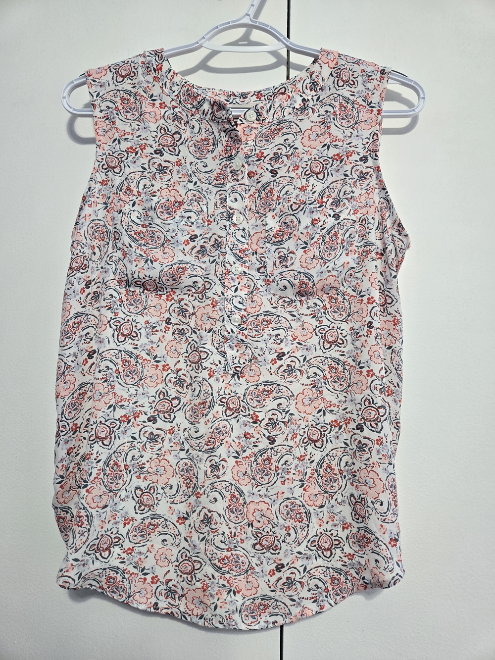 LOFT‎ Outlet Paisley Floral Sleeveless Blouse XS White Pink Button Front